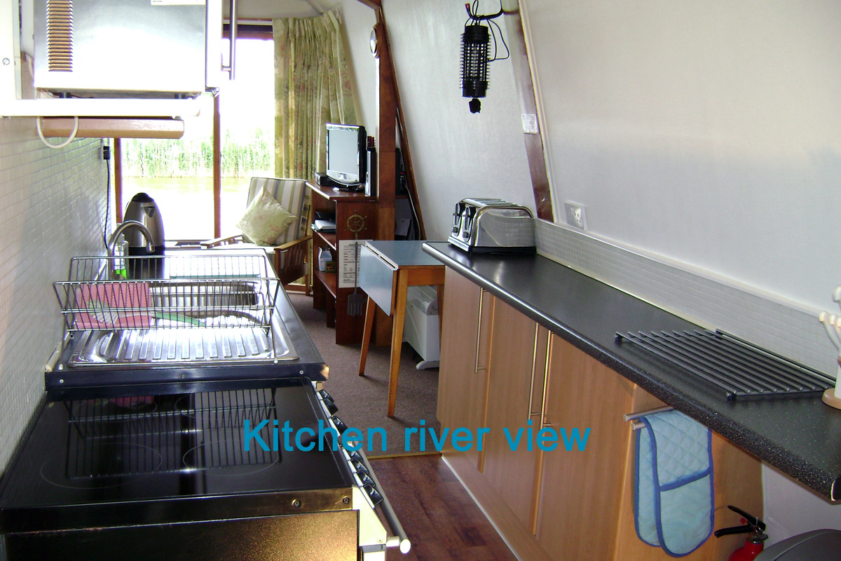 Photo of Moonriver's kitchen